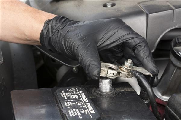 Custom Wire Industries provides custom automotive battery assemblies Car battery cables,automotive battery cables